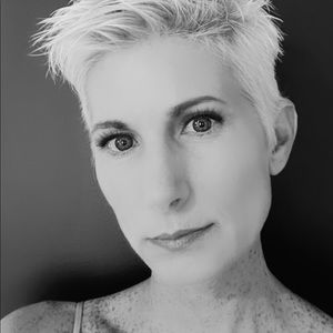 Meet your Posher, Jenny